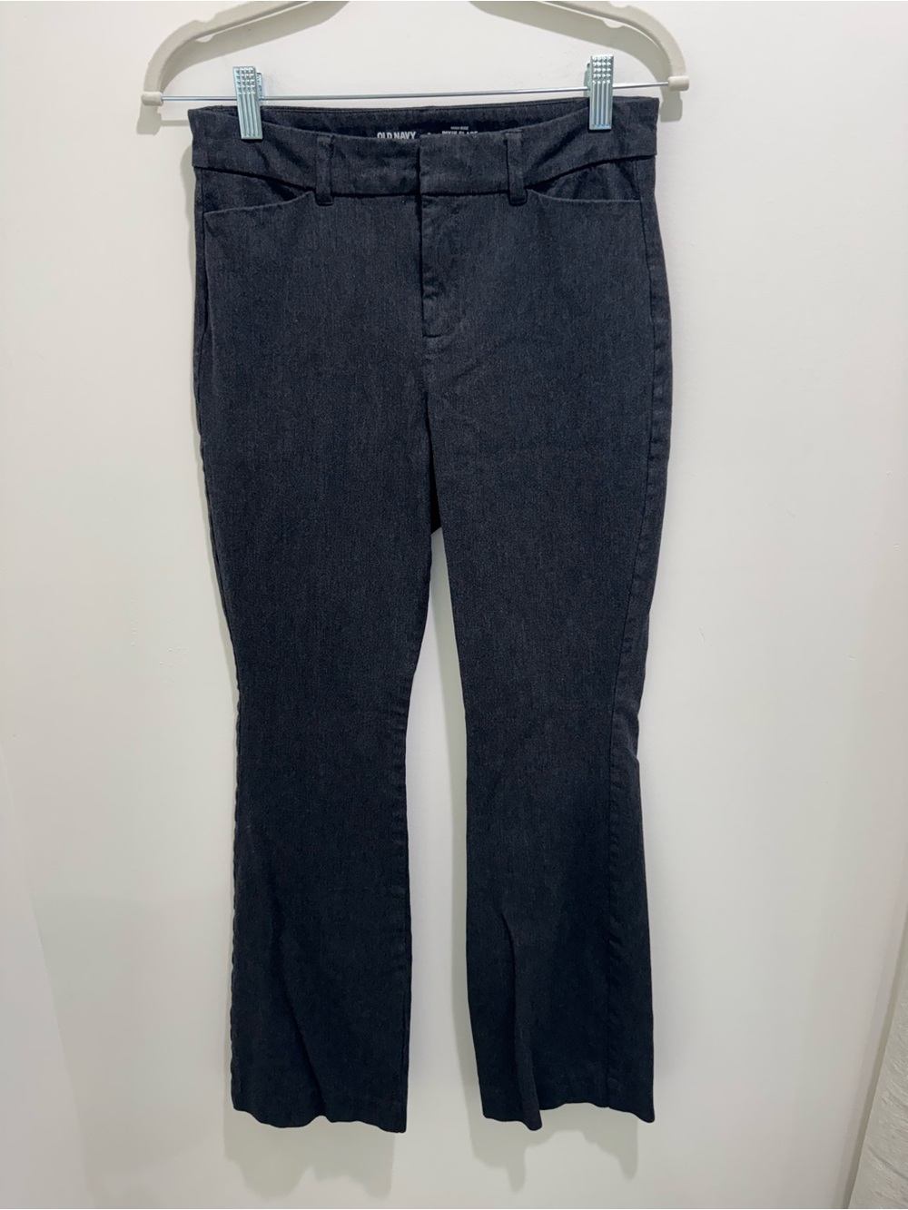 Old Navy High-Rise Pixie Flare‎ Pants Gray Size 6